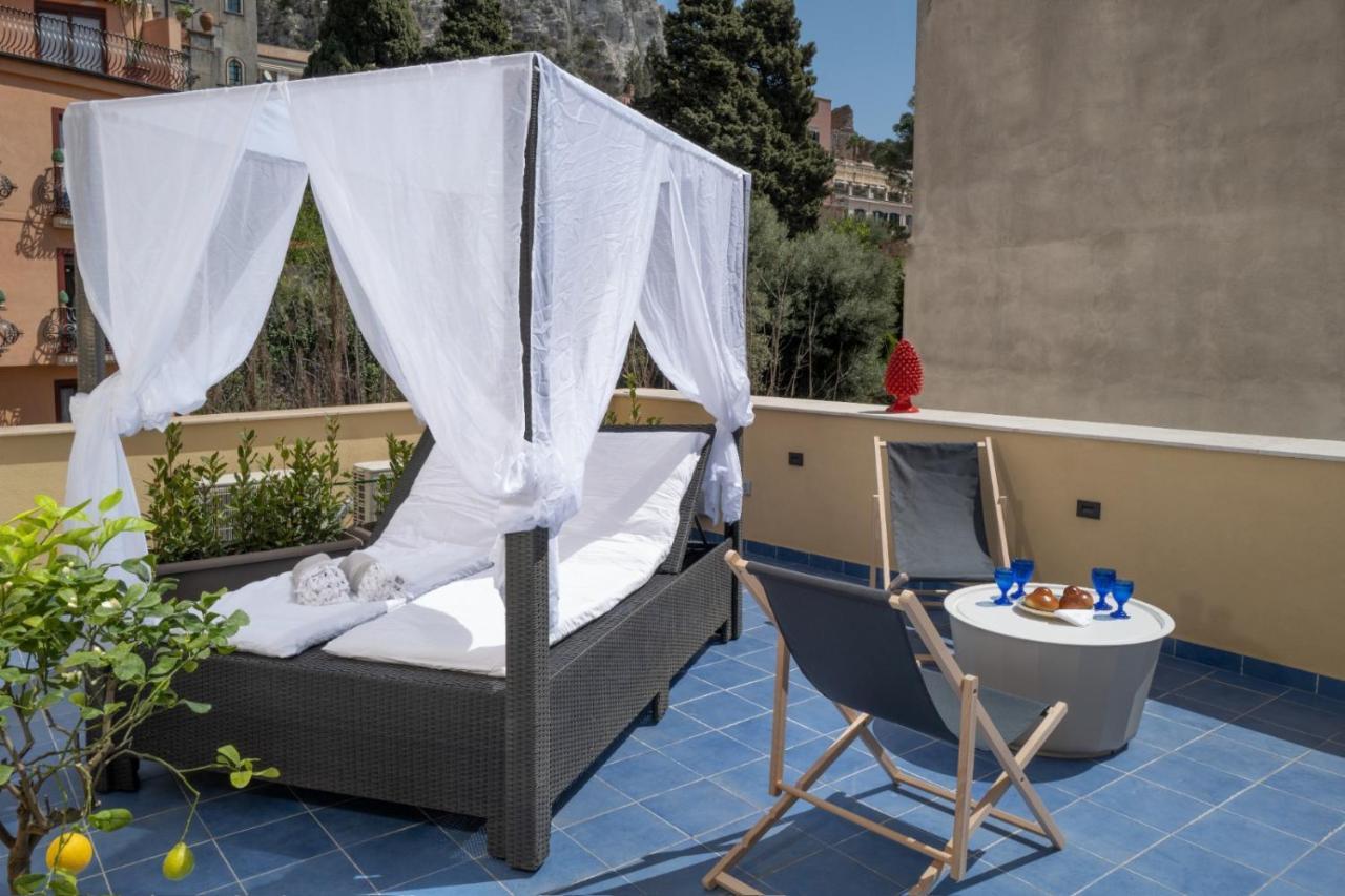 29 Center Taormina