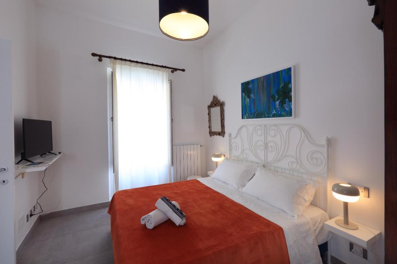 29 Center * Taormina